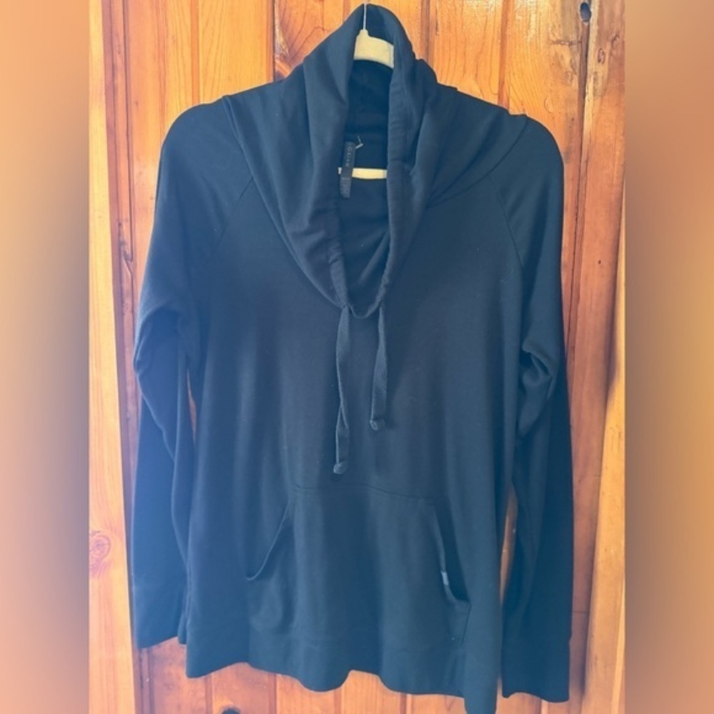 Gaiam Black Cowl‎ neck size S